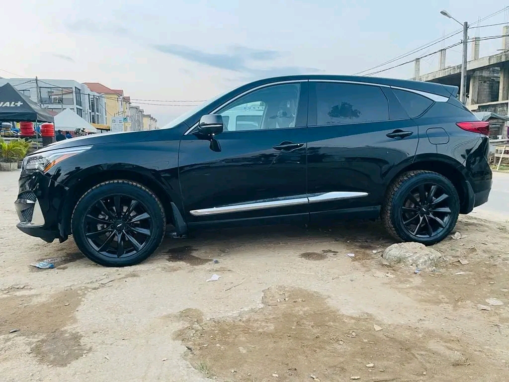 ACAURA RDX  SH-AWD